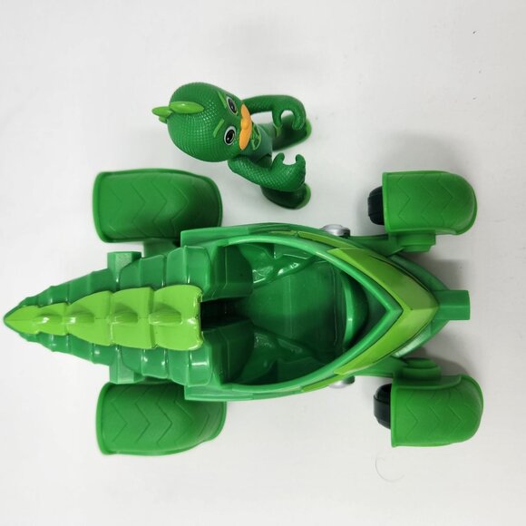 PJ Masks Gekko Mobile Toy With Gekko Figure Green & Yellow - Picture 6 of 10
